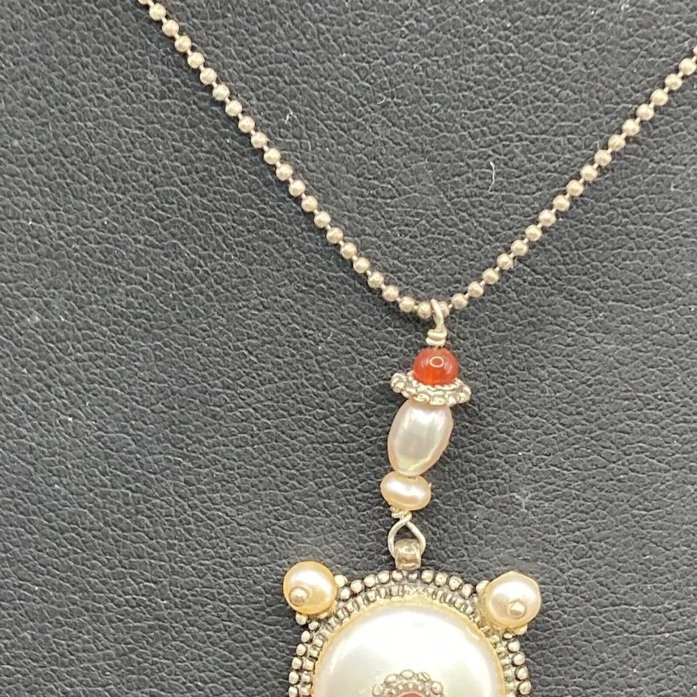 Unique Signed SATELLITE Bead Ball Chain Artisan Pearl Handcrafted 18” Necklace‎